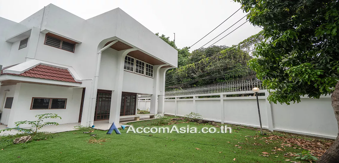  1  3 br House For Rent in sukhumvit ,Bangkok BTS Asok - MRT Sukhumvit AA24422