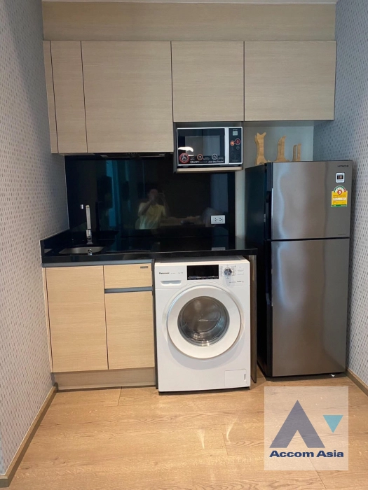 unit 2 Bedrooms  Condominium For Rent in Sukhumvit, Bangkok  near BTS Phrom Phong (AA24425)
