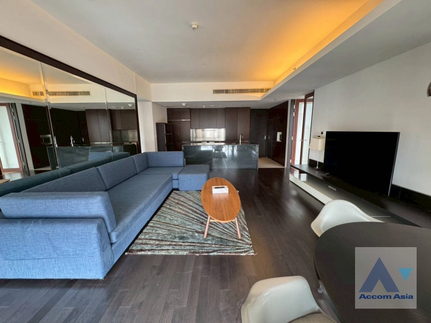 4  2 br Condominium for rent and sale in Ploenchit ,Bangkok BTS Ratchadamri at Hansar Residence AA24426