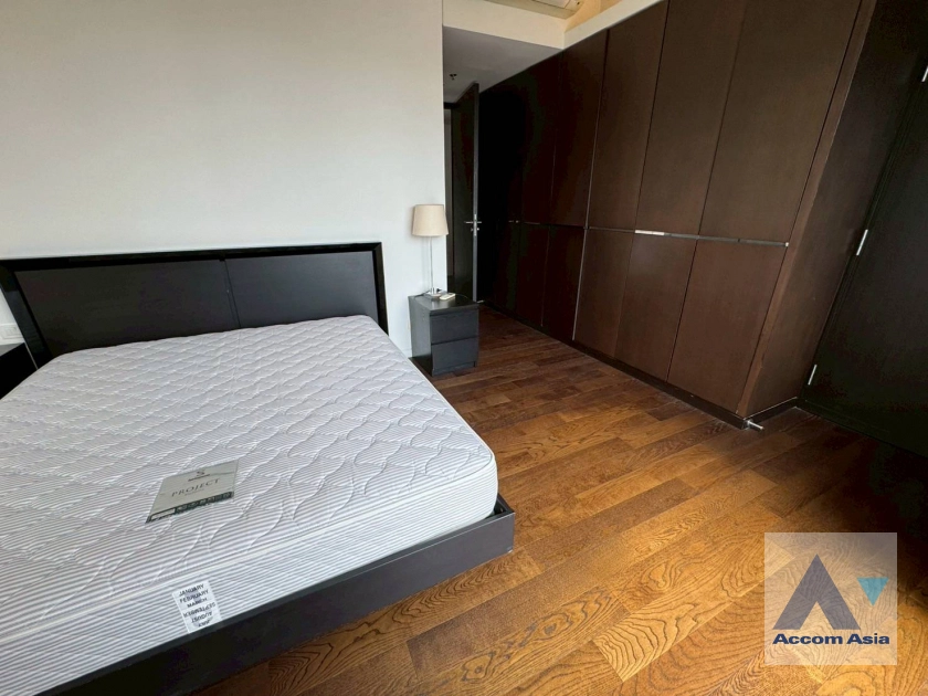 17  2 br Condominium for rent and sale in Ploenchit ,Bangkok BTS Ratchadamri at Hansar Residence AA24426