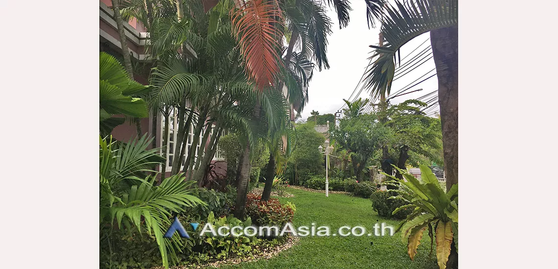  3 Bedrooms  House For Rent in ,   near BTS Bearing (AA24440)