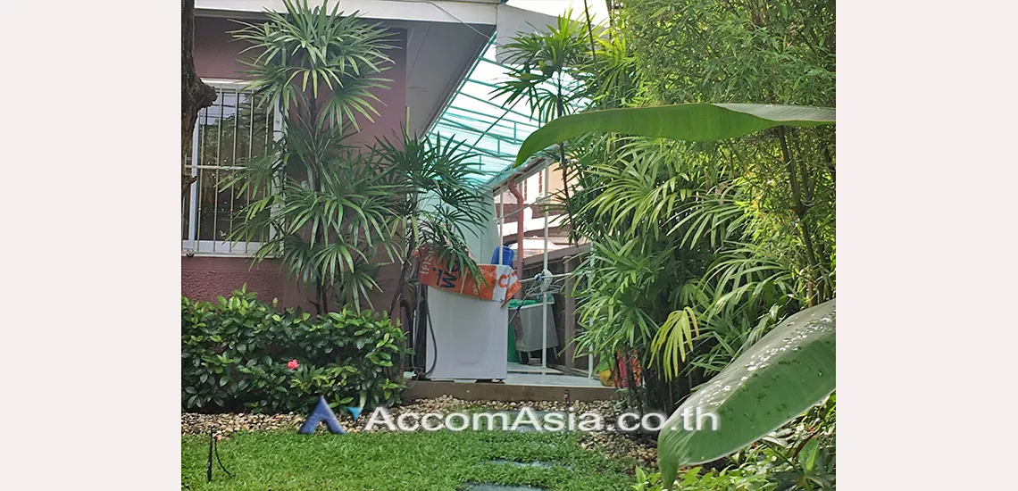 12  3 br House For Rent in  ,Samutprakan BTS Bearing at Moo Baan Ladawan Srinakarin AA24440