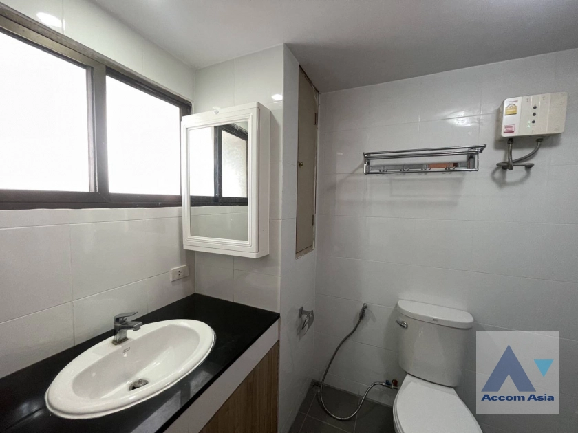 22  3 br Condominium for rent and sale in Sukhumvit ,Bangkok BTS Asok - MRT Sukhumvit at Liberty Park I AA24463