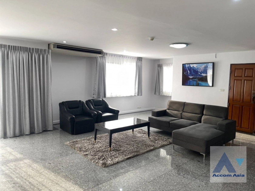 unit 3 Bedrooms  Condominium For Rent & Sale in Sukhumvit, Bangkok  near BTS Asok - MRT Sukhumvit (AA24463)