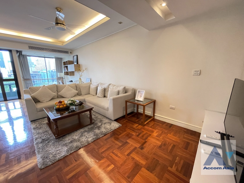 unit 2 Bedrooms  Apartment For Rent & Sale in Ploenchit, Bangkok  near BTS Ploenchit (AA24489)