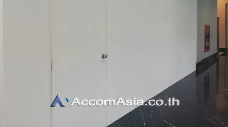  1  Office Space For Rent in Sukhumvit ,Bangkok BTS Bang Chak at M Tower AA24496