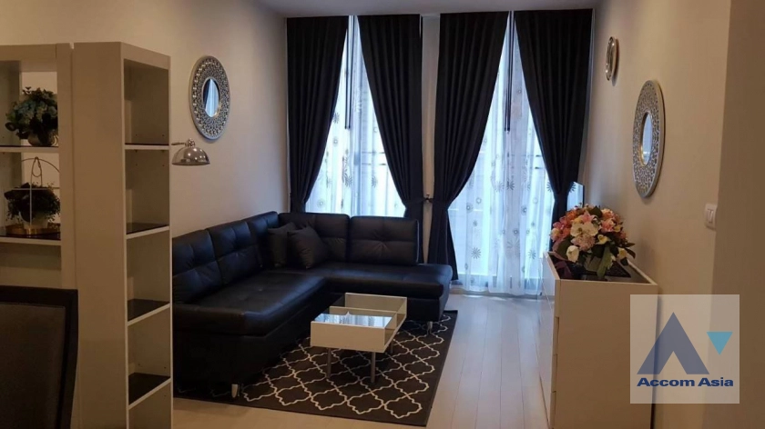 Fully Furnished |  Noble Ploenchit Condominium  1 Bedroom for Rent BTS Ploenchit in Ploenchit Bangkok