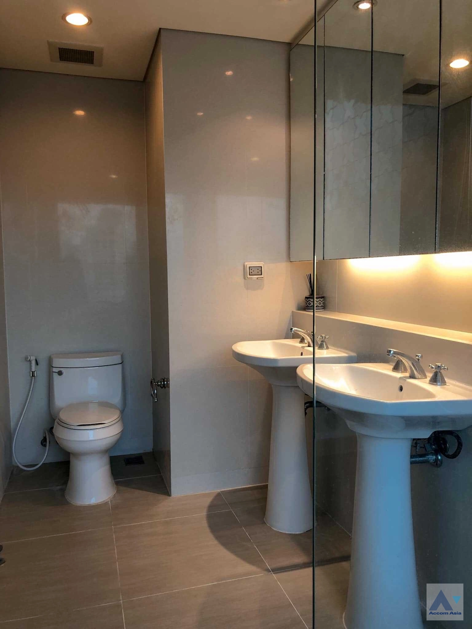 6  2 br Condominium For Rent in Sukhumvit ,Bangkok BTS Phrom Phong at Aguston Sukhumvit 22 AA24509