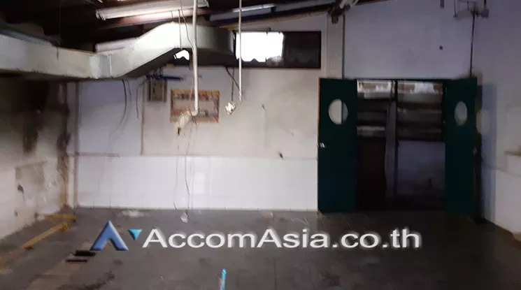 12  Retail / Showroom For Rent in Sukhumvit ,Bangkok BTS Asok AA24526