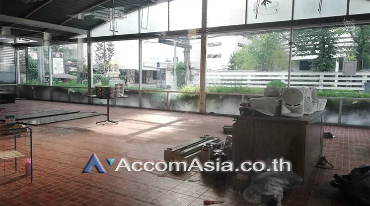 13  Retail / Showroom For Rent in Sukhumvit ,Bangkok BTS Asok AA24526