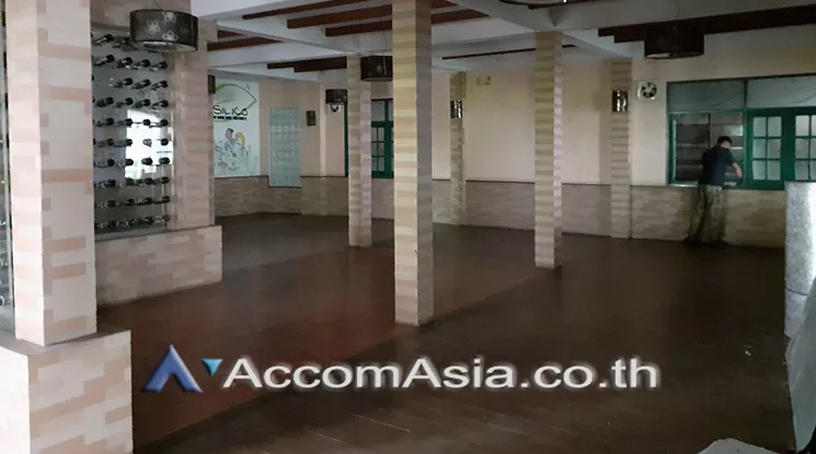 5  Retail / Showroom For Rent in dusit ,Bangkok BTS Asok AA24526