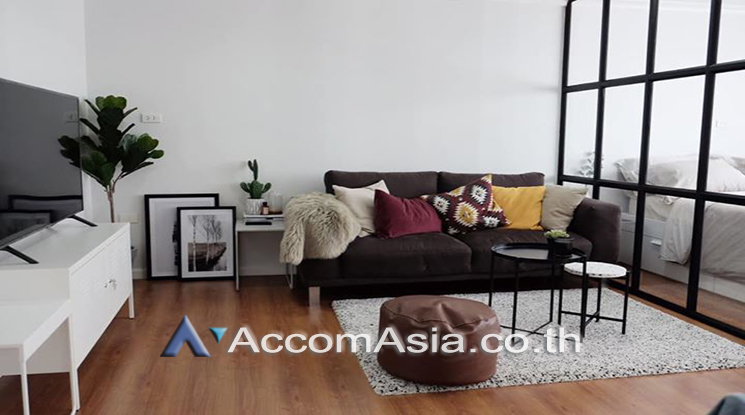  Lumpini Suite Sukhumvit 41 Condominium  studio Bedroom for Rent BTS Phrom Phong in Sukhumvit Bangkok