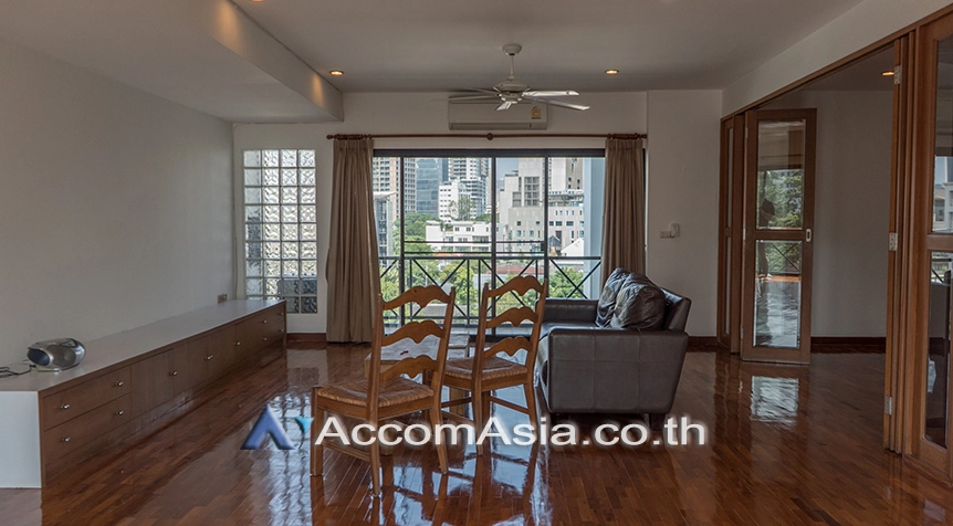  Peaceful Residential Location 1000 Meters to BTS Apartment  3 Bedroom for Rent BTS Phrom Phong in Sukhumvit Bangkok