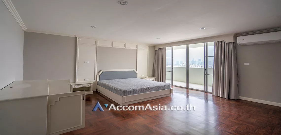7  3 br Apartment For Rent in Sukhumvit ,Bangkok BTS Ekkamai at Ideal Place For Big Famlilies AA24554