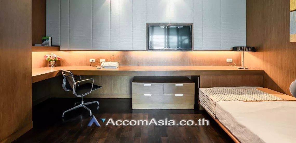 7  3 br Apartment For Rent in Sukhumvit ,Bangkok BTS Thong Lo at Urban lifestyle AA24557