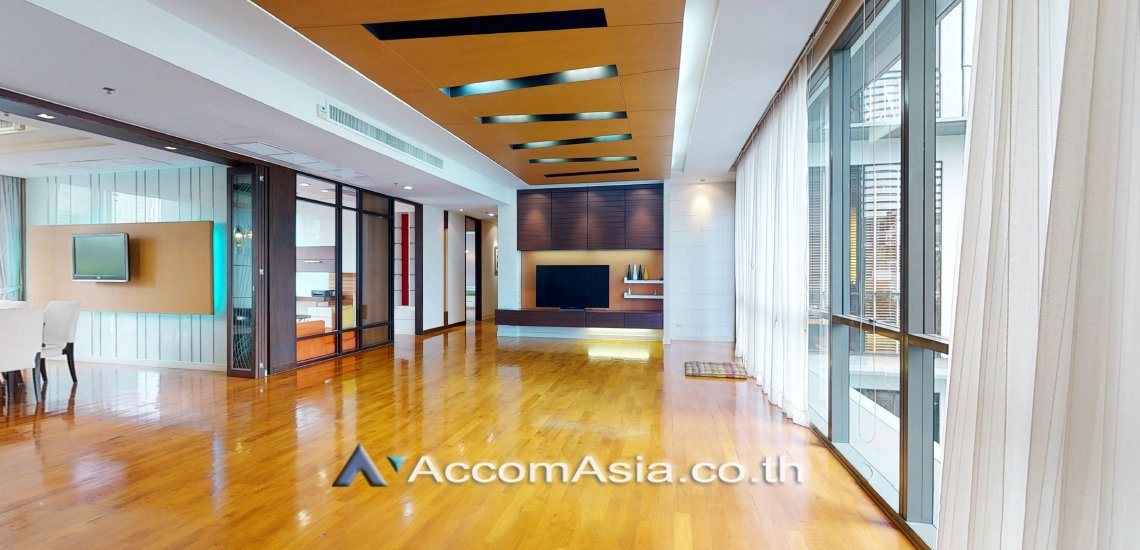 unitSpacious condo in Asoke with an unblocked view balcony at Domus 16 ( AA24564 )