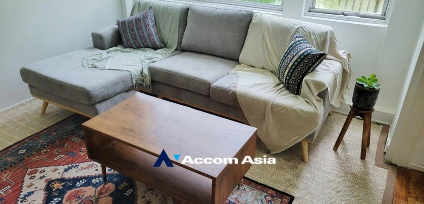 unit 1 Bedroom  Condominium For Rent in Sukhumvit, Bangkok  near BTS Thong Lo (AA24593)