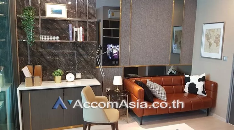 1 Bedroom  Condominium For Sale in Phaholyothin, Bangkok  near BTS Phaya Thai (AA24600)
