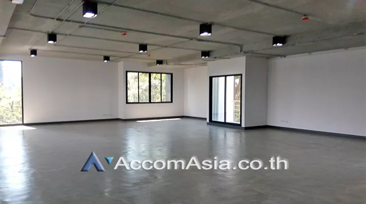 unit Office space For Rent in Sukhumvit, Bangkok  near BTS Thong Lo (AA24605)