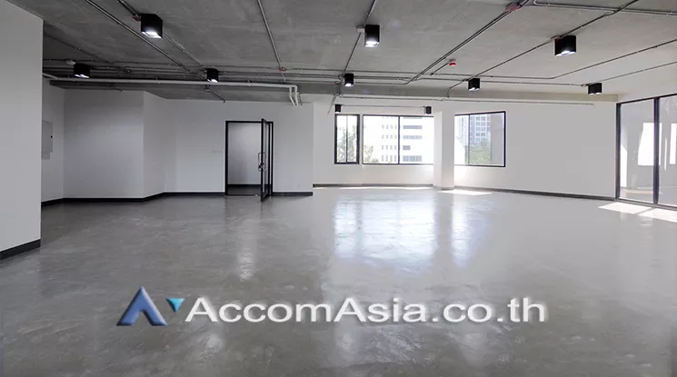  Office space For Rent in Sukhumvit, Bangkok  near BTS Thong Lo (AA24607)