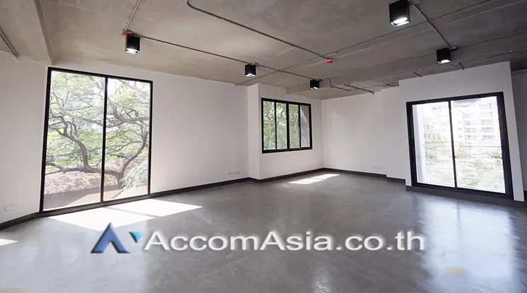 unit Office space For Rent in Sukhumvit, Bangkok  near BTS Thong Lo (AA24607)