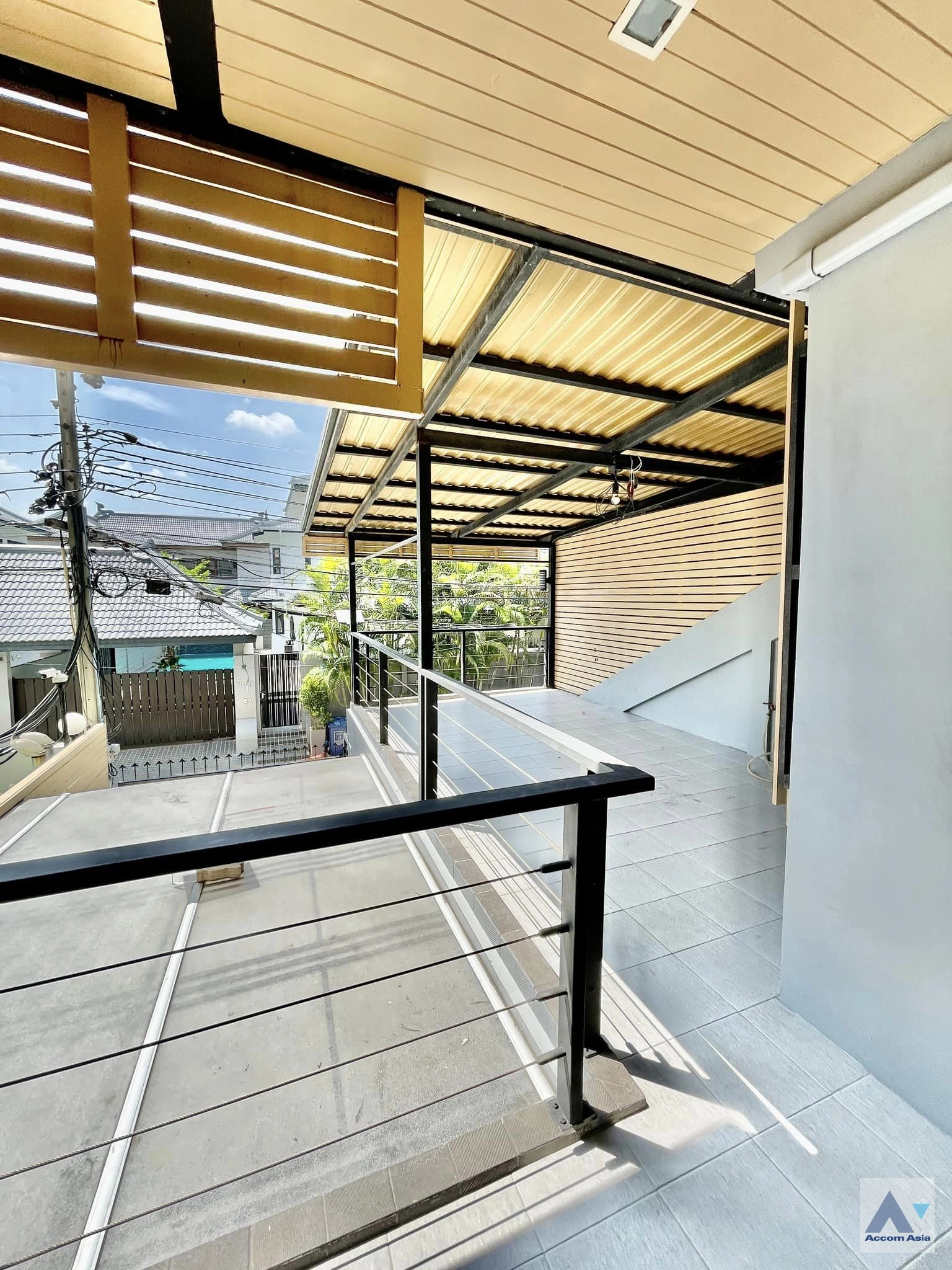 15  4 br House for rent and sale in Sukhumvit ,Bangkok BTS Thong Lo AA24620