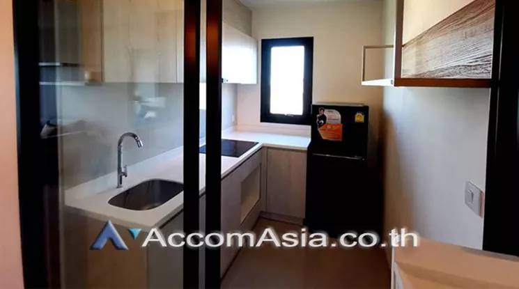 5  2 br Condominium For Rent in Ratchadapisek ,Bangkok BTS Asok at Life Asoke AA24622