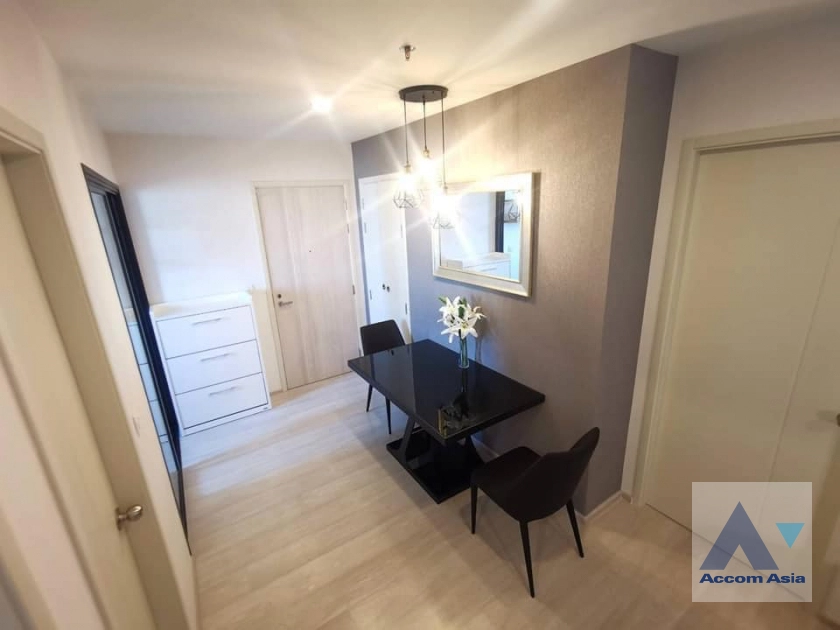 5  2 br Condominium For Rent in Ratchadaphisek ,Bangkok BTS Asok at Life Asoke AA24622