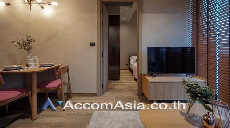unit 1 Bedroom  Condominium For Rent in Sukhumvit, Bangkok  near MRT Phetchaburi (AA24626)