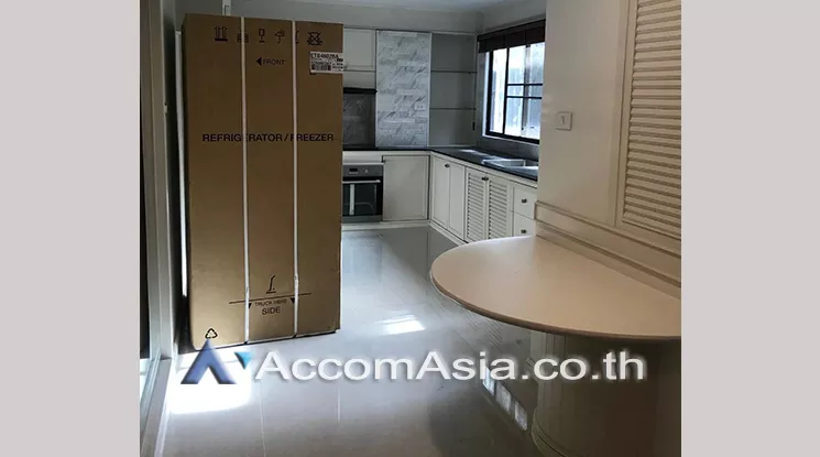 9  3 br Apartment For Rent in Sukhumvit ,Bangkok BTS Phrom Phong at Newly renovated AA24638