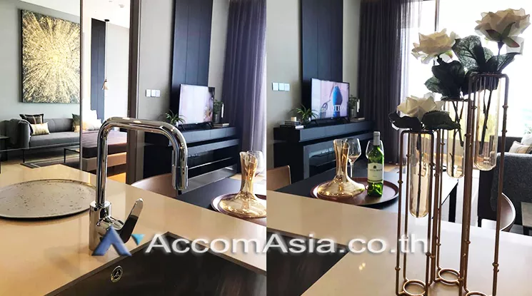 unit 1 Bedroom  Condominium For Rent & Sale in Silom, Bangkok  near BTS Sala Daeng (AA24658)