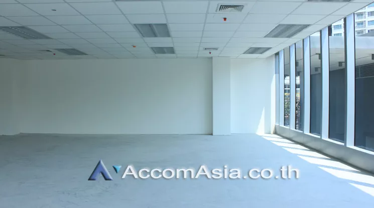 7  Office Space For Rent in Sukhumvit ,Bangkok BTS Phra khanong at Summer Hub AA24663