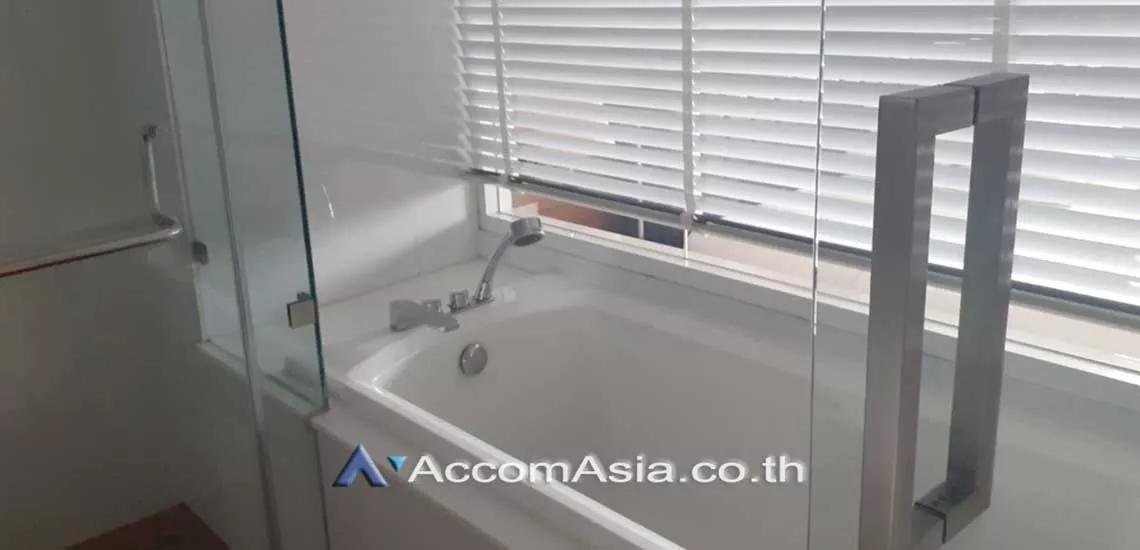 6  1 br Condominium For Rent in Sukhumvit ,Bangkok BTS Ekkamai at Nusasiri Grand Condo AA24668