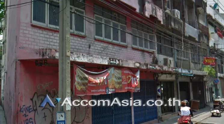 Shophouse For Rent in Sukhumvit, Bangkok  near BTS Phrom Phong (AA24672)