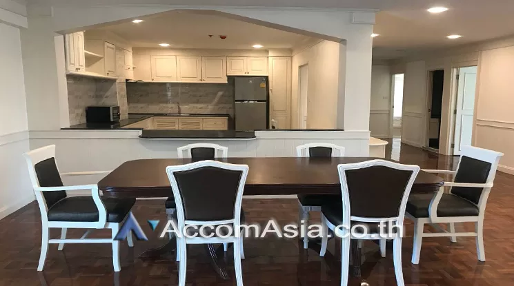 unitBig Balcony |  3 Bedrooms  Apartment For Rent in Sukhumvit, Bangkok  near BTS Phrom Phong (AA24673)