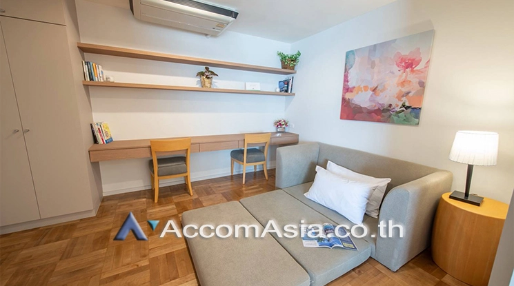  1  3 br Apartment for rent and sale in Sathorn ,Bangkok BRT Thanon Chan at Family-Friendly Serviced Apartment with Big Green Spaces AA24677
