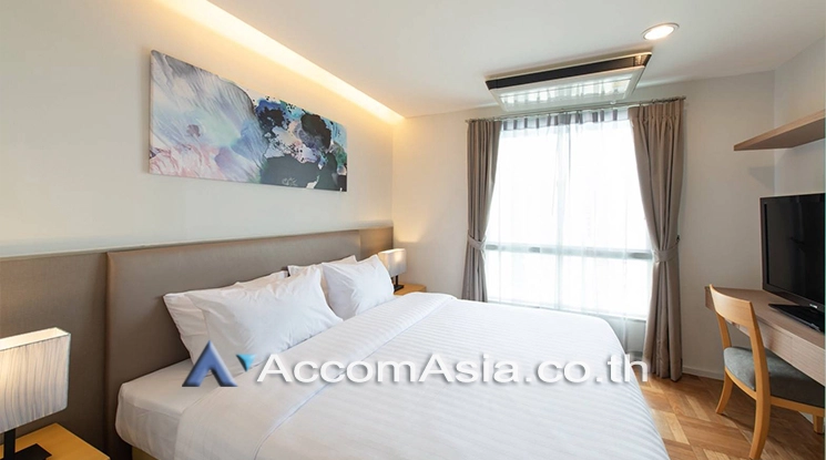 5  3 br Apartment for rent and sale in Sathorn ,Bangkok BRT Thanon Chan at Family-Friendly Serviced Apartment with Big Green Spaces AA24677