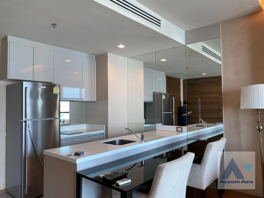  1  1 br Condominium for rent and sale in Silom ,Bangkok BTS Chong Nonsi at The Address Sathorn AA24682