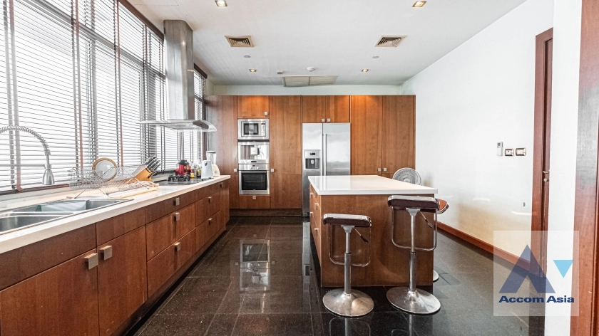 unitHuge Terrace, Private Swimming Pool, Penthouse, Pet friendly | Private pool with stunning city views; ultra-private, relaxing, and pet-friendly.