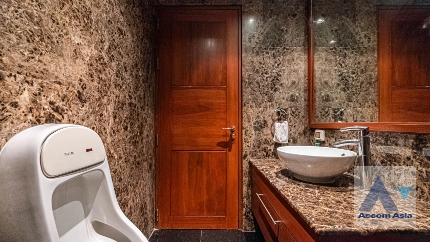 21  3 br Condominium for rent and sale in Sukhumvit ,Bangkok BTS Phrom Phong at Le Raffine Sukhumvit 31 AA24683