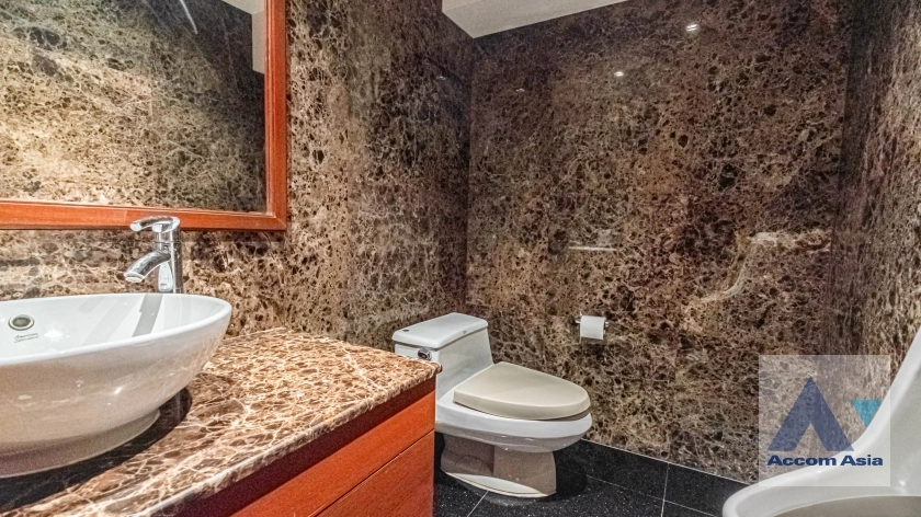 22  3 br Condominium for rent and sale in Sukhumvit ,Bangkok BTS Phrom Phong at Le Raffine Sukhumvit 31 AA24683