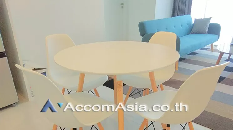 unit 2 Bedrooms  Condominium For Rent in Sathorn, Bangkok  near BTS Chong Nonsi - BRT Arkhan Songkhro (AA24685)