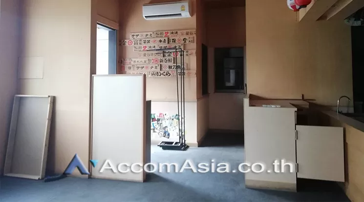 6  Retail / Showroom For Rent in Sukhumvit ,Bangkok BTS Thong Lo at Retail Space for RENT AA24686