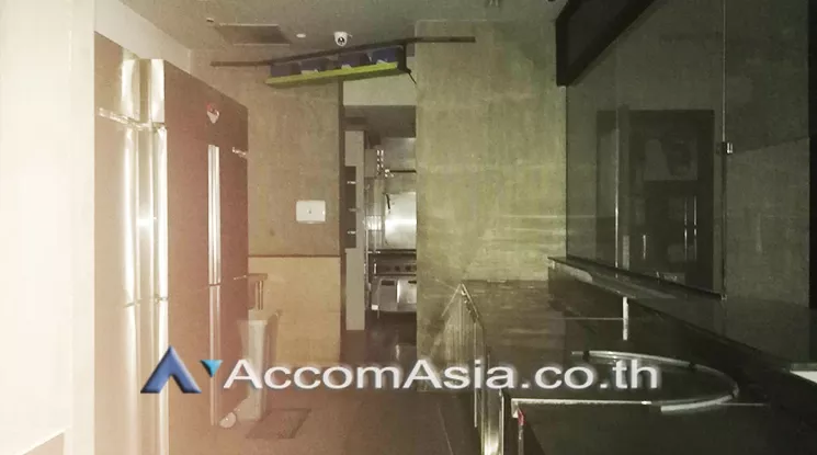8  Retail / Showroom For Rent in Sukhumvit ,Bangkok BTS Thong Lo at Retail Space for RENT AA24688