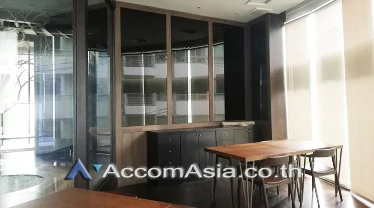 9  Retail / Showroom For Rent in Sukhumvit ,Bangkok BTS Thong Lo at Retail Space for RENT AA24688