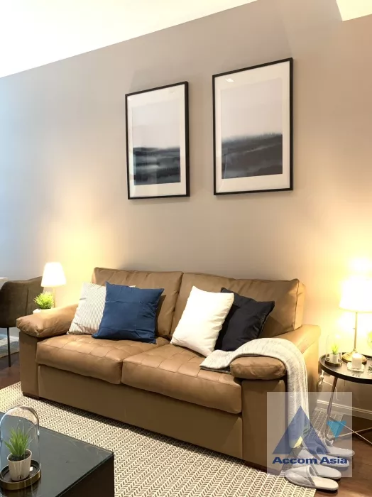 unit 1 Bedroom  Condominium For Rent & Sale in Sukhumvit, Bangkok  near BTS Phrom Phong (AA24695)