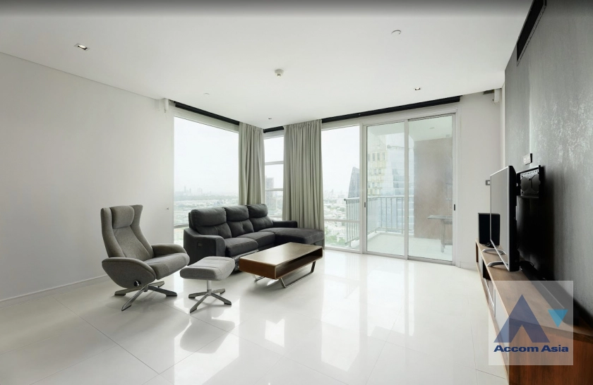 unitPet friendly |  3 Bedrooms  Condominium For Sale in Sukhumvit, Bangkok  near BTS Ekkamai (AA24711)