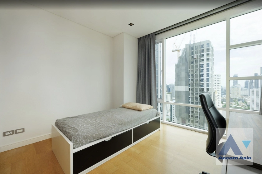 16  3 br Condominium For Sale in Sukhumvit ,Bangkok BTS Ekkamai at Fullerton Sukhumvit AA24711