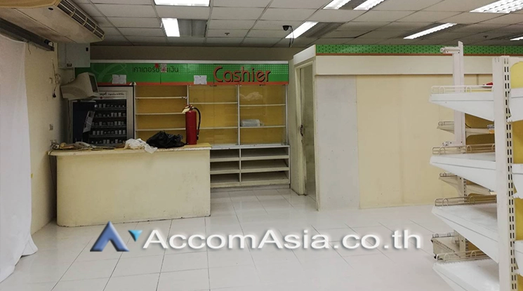 unit Office space For Rent & Sale in Sathorn, Bangkok  near BTS Chong Nonsi (AA24718)