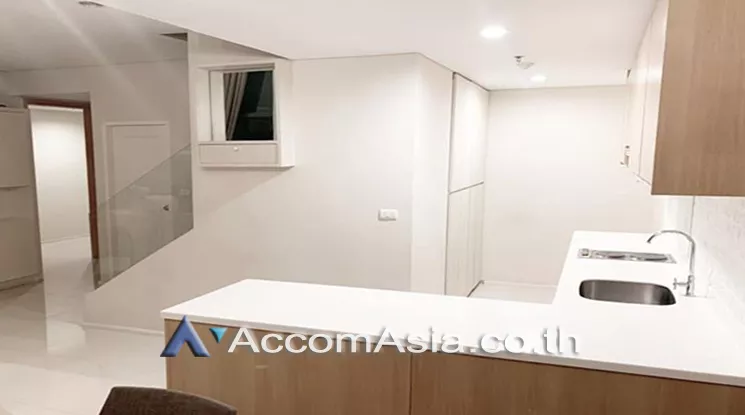  1  1 br Condominium For Sale in Phaholyothin ,Bangkok MRT Phetchaburi - ARL Makkasan at Villa Asoke AA24749